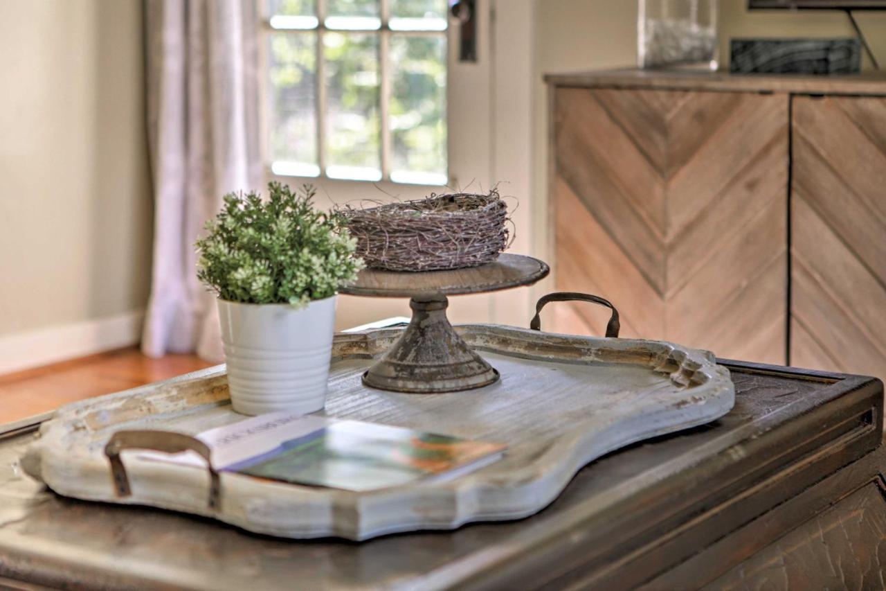 Fredericksburg Cottage With Grill - Walk To Main St! エクステリア 写真