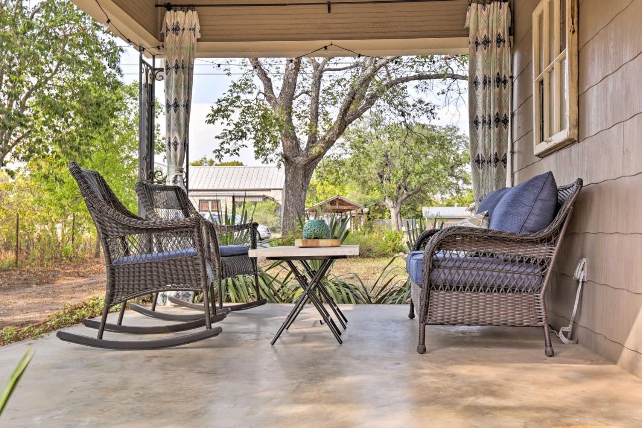Fredericksburg Cottage With Grill - Walk To Main St! エクステリア 写真