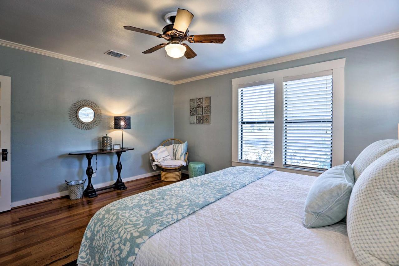 Fredericksburg Cottage With Grill - Walk To Main St! エクステリア 写真
