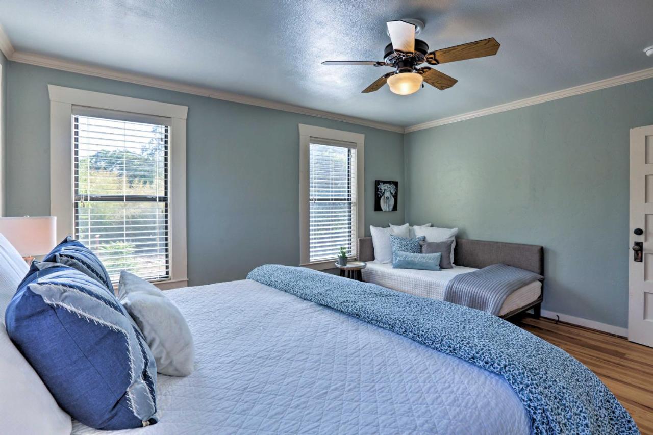 Fredericksburg Cottage With Grill - Walk To Main St! エクステリア 写真