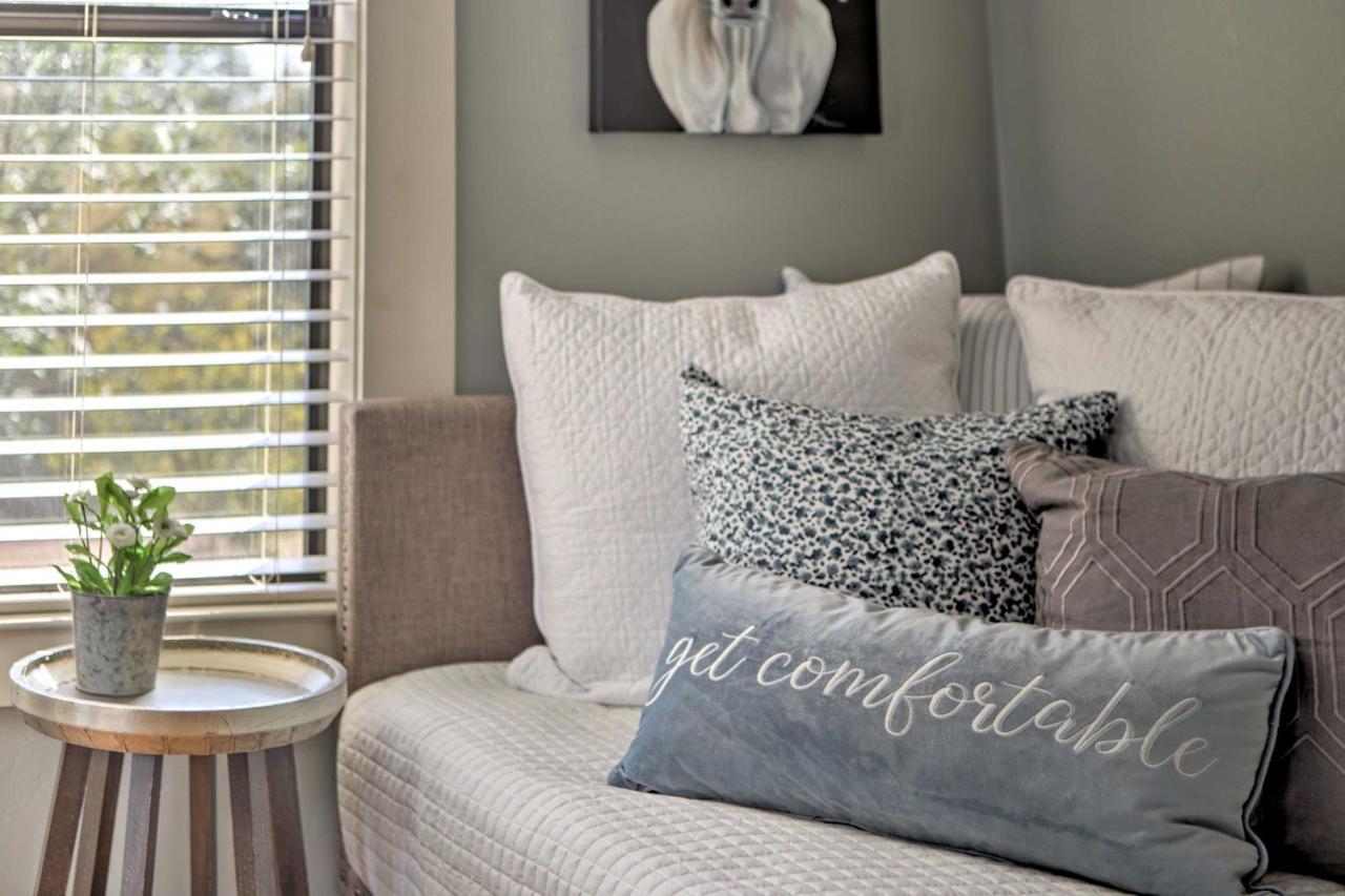 Fredericksburg Cottage With Grill - Walk To Main St! エクステリア 写真